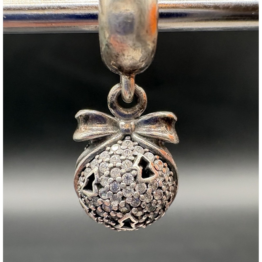 AUTHENTIC PANDORA 2014 BLACK FRIDAY CHRISTMAS ORNAMENT DANGLE CHARM